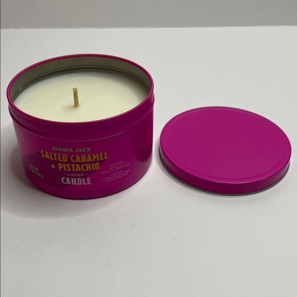 NWT Salted Caramel & Pistachio Candle - Pink - Picture 1 of 2